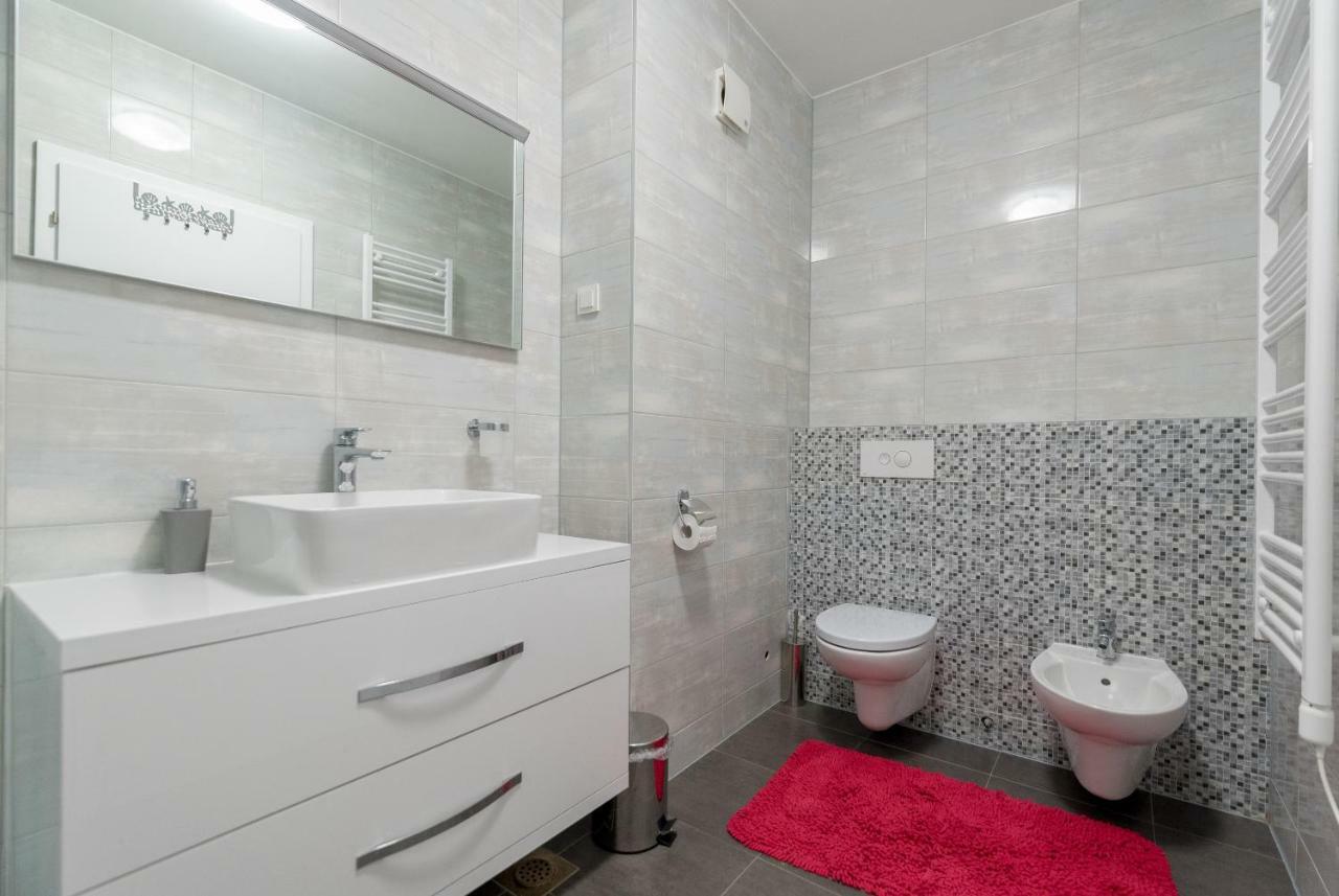 Villa Anja 1St Floor Peroj Ngoại thất bức ảnh