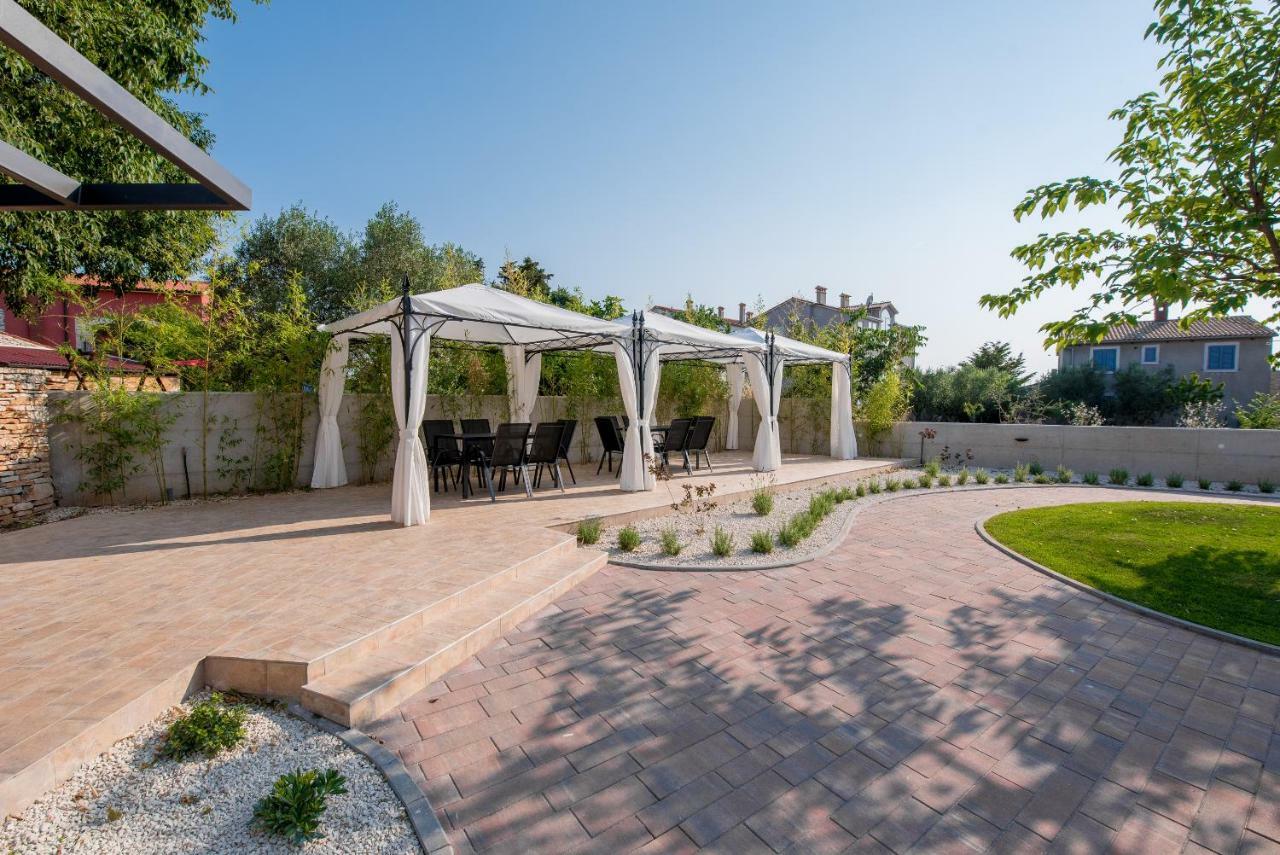 Villa Anja 1St Floor Peroj Ngoại thất bức ảnh