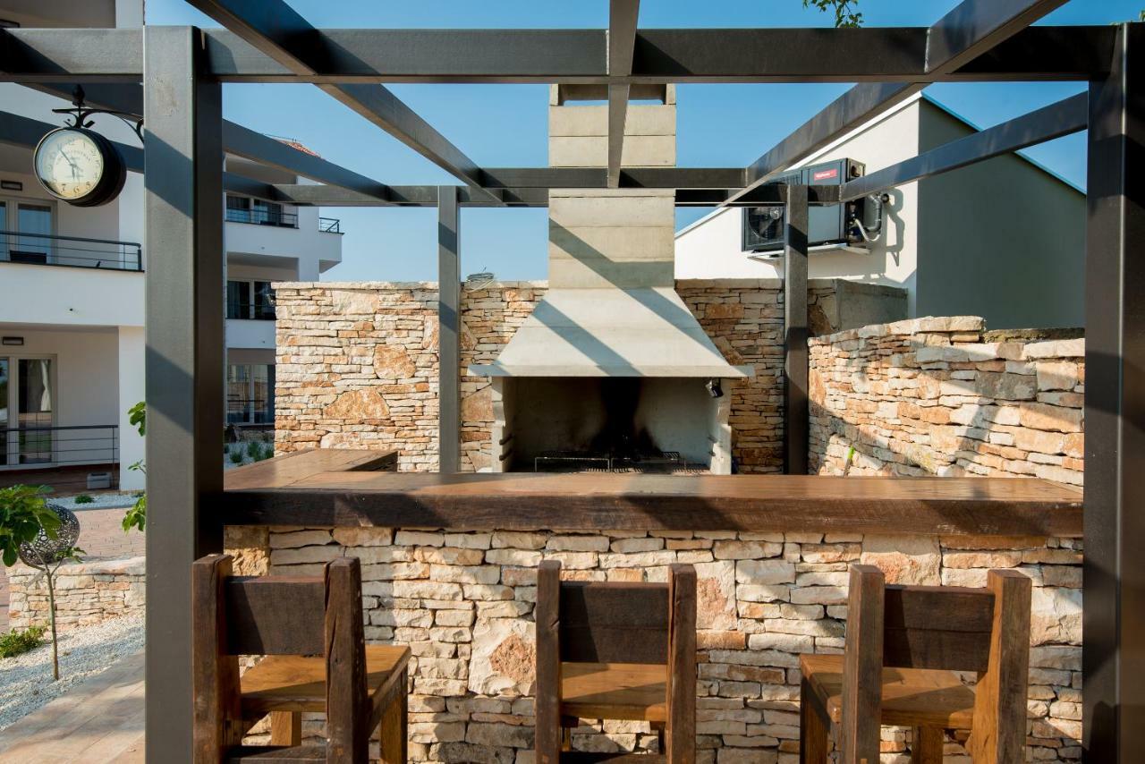 Villa Anja 1St Floor Peroj Ngoại thất bức ảnh