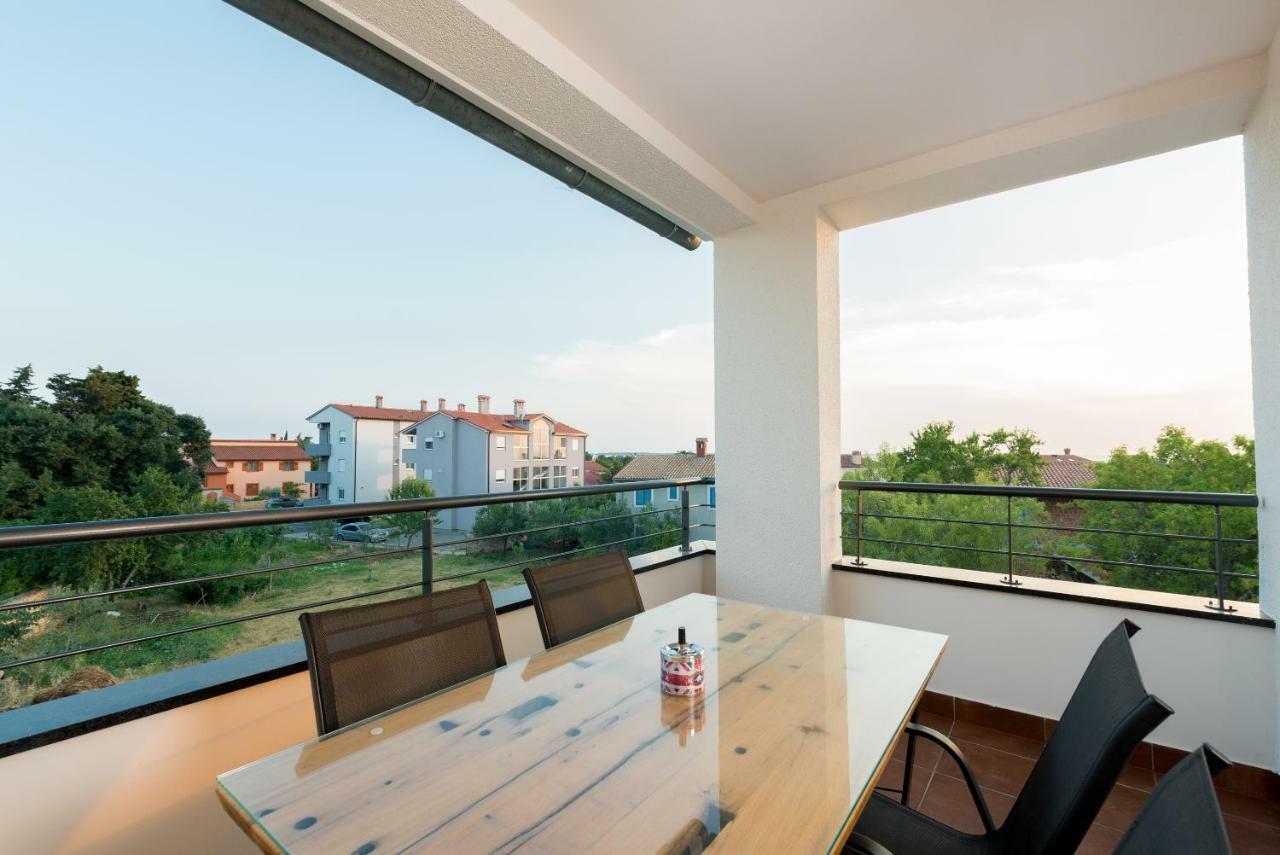 Villa Anja 1St Floor Peroj Ngoại thất bức ảnh