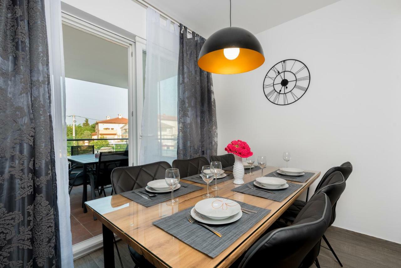 Villa Anja 1St Floor Peroj Ngoại thất bức ảnh