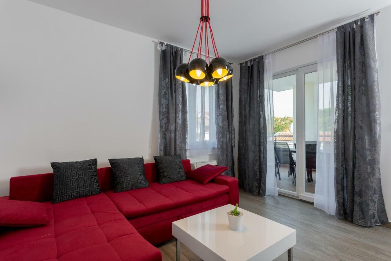 Villa Anja 1St Floor Peroj Ngoại thất bức ảnh